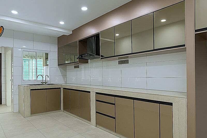 Untuk Dijual - Fully Renovated 1 and a half Storey Ss3