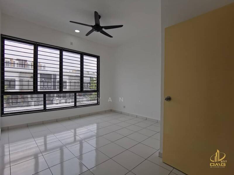 For Sale - Setia Permai 1