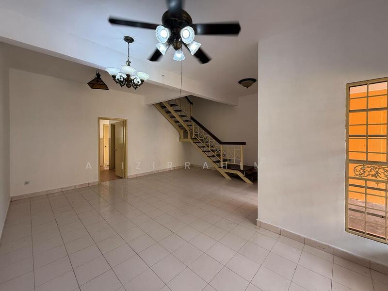 For Sale - Newly Refurbish 2 Storey Terrace Taman Desaria