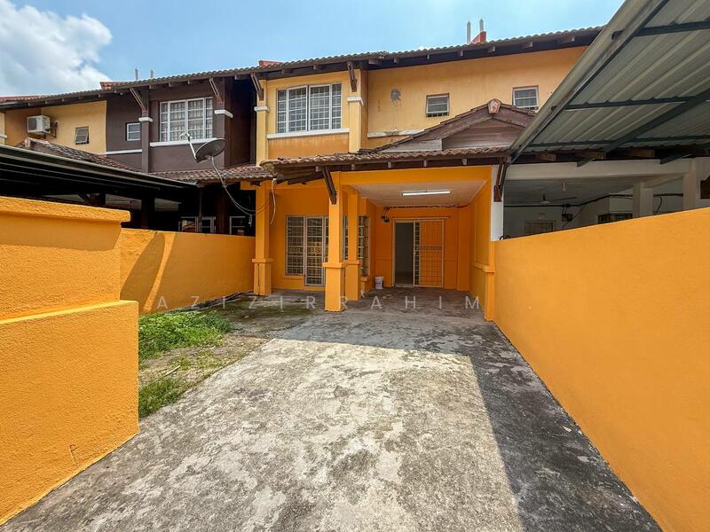 For Sale - Newly Refurbish 2 Storey Terrace Taman Desaria