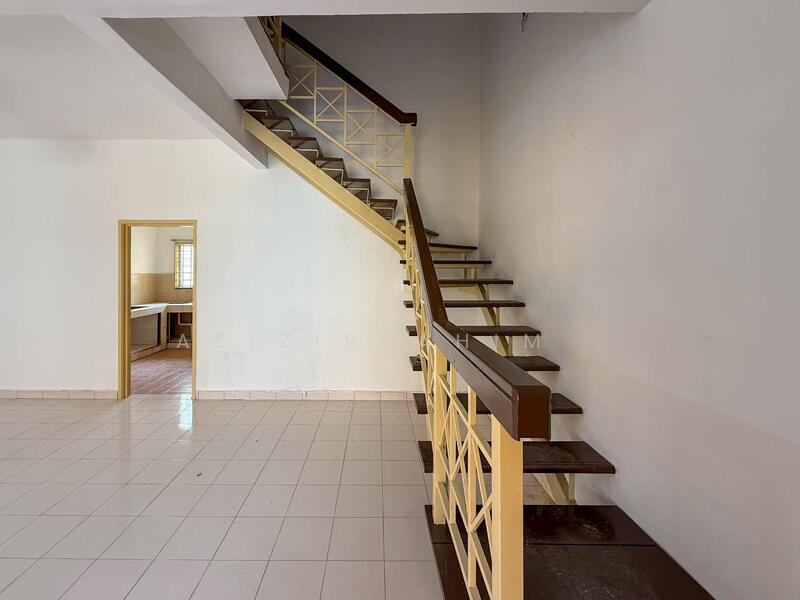 For Sale - Newly Refurbish 2 Storey Terrace Taman Desaria