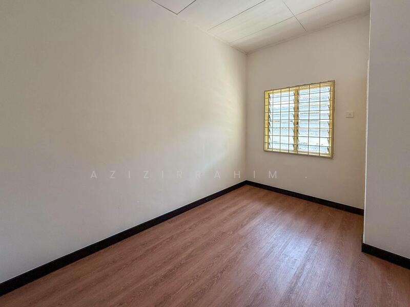 For Sale - Newly Refurbish 2 Storey Terrace Taman Desaria