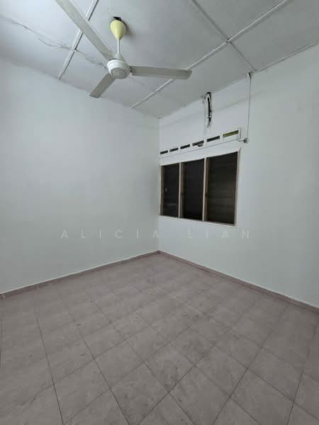 1-storey Terraced House for Sale in Taman Johor Jaya (Johor Bahru) - Alicia Lian - PropertyGuru.com.my