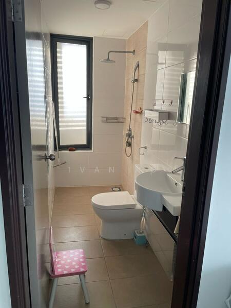 For Sale - SkyVille 8 @ Benteng 8