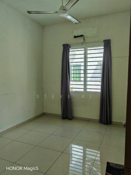 For Sale - Semi-Detached House at Taman Sentosa 1