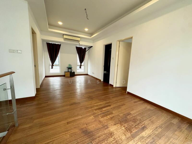 For Sale - Casa idaman