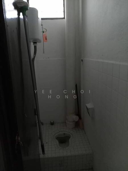 Untuk Disewa - Ground & First Floor Shoplot @ Taman Usahaniaga for Rent