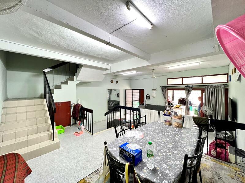 Untuk Dijual - Kitchen Extended 2 Storey Terrrace @ Taman Selayang Utama, Batu Caves