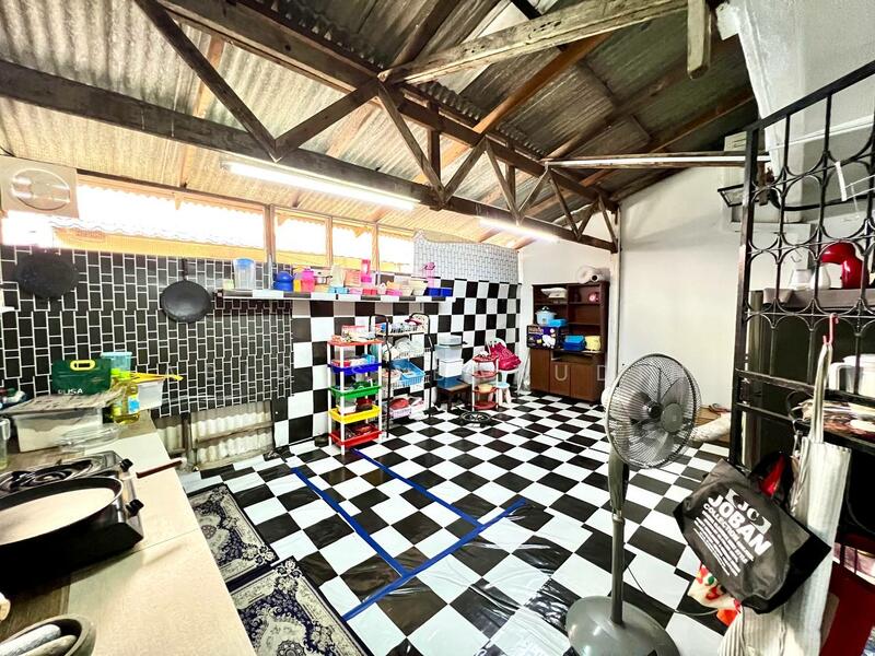 Untuk Dijual - Kitchen Extended 2 Storey Terrrace @ Taman Selayang Utama, Batu Caves