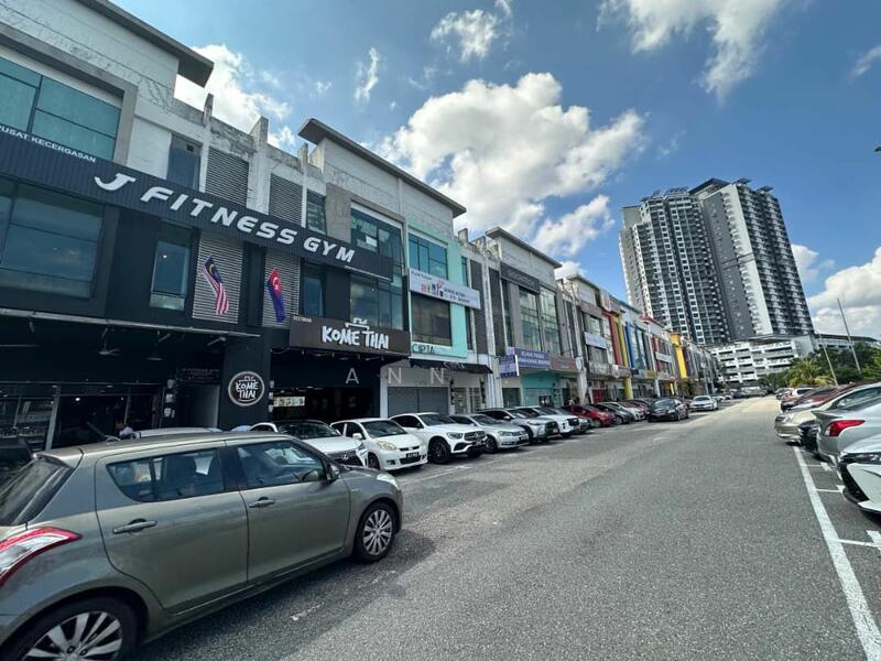 Untuk Dijual - Setia Tropika Setia Tropika (2 Adjoining Unit) Setia Tropika Setia Tropika Johor Bahru