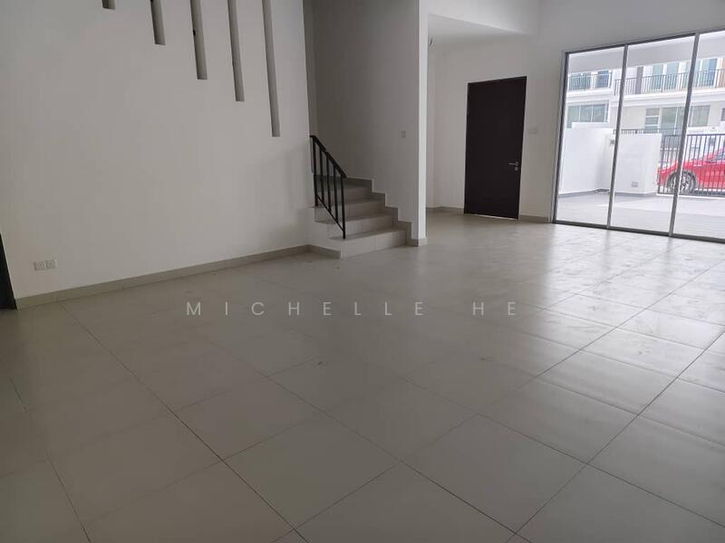 Untuk Dijual - BANDAR ALAM MASAI