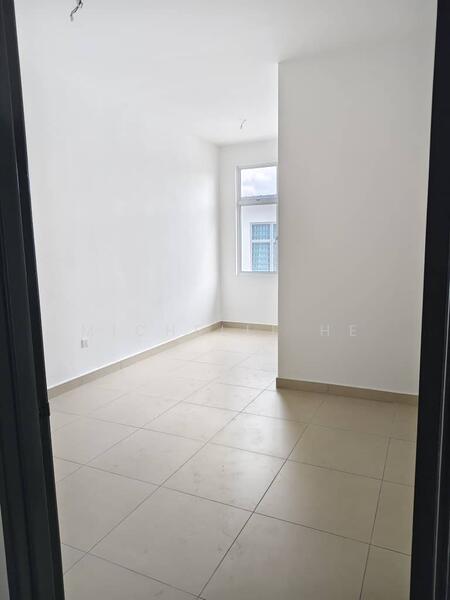 Untuk Dijual - BANDAR ALAM MASAI