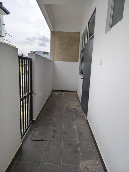 Untuk Dijual - BANDAR ALAM MASAI