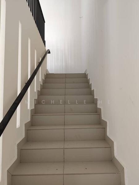 Untuk Dijual - BANDAR ALAM MASAI