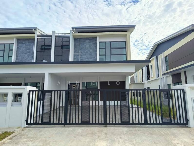 For Sale - Impian Emas