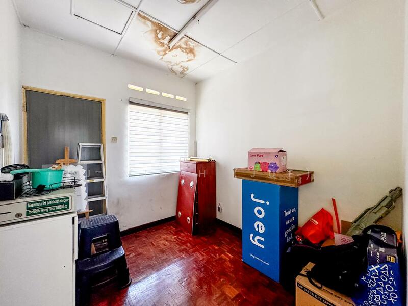 For Sale - Bandar Seri Ehsan, Banting