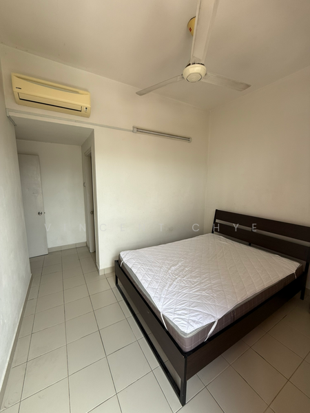For Rent - Residence 8