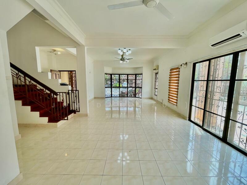 Untuk Dijual - Precinct 16