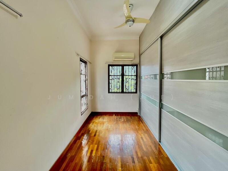 Untuk Dijual - Precinct 16