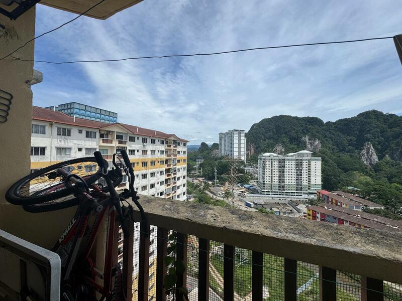 For Sale - Putri Laksamana