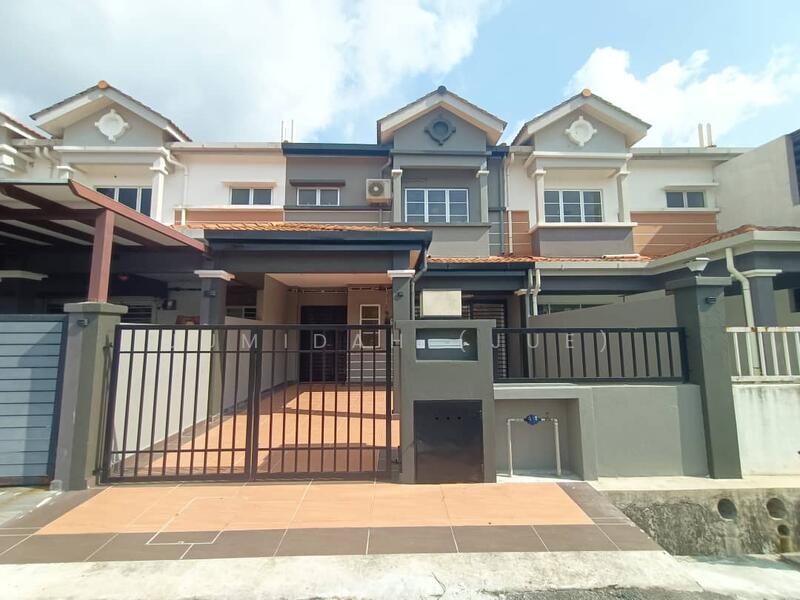 New painting 2 Storey Terrace Taman Bijaya Kampung Jawa Klang