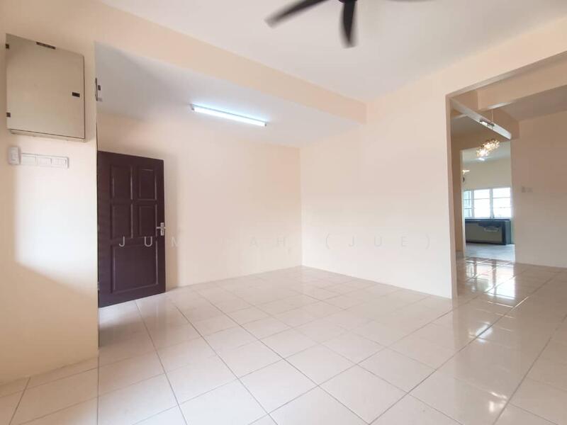 New painting 2 Storey Terrace Taman Bijaya Kampung Jawa Klang