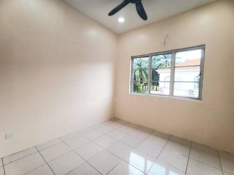 New painting 2 Storey Terrace Taman Bijaya Kampung Jawa Klang