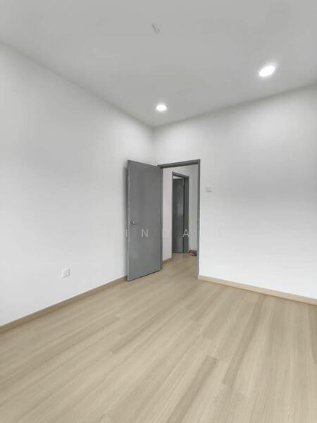 For Sale - Masai Bandar Seri Alam Fully Renovated 2 Storey Terrace Unblock View