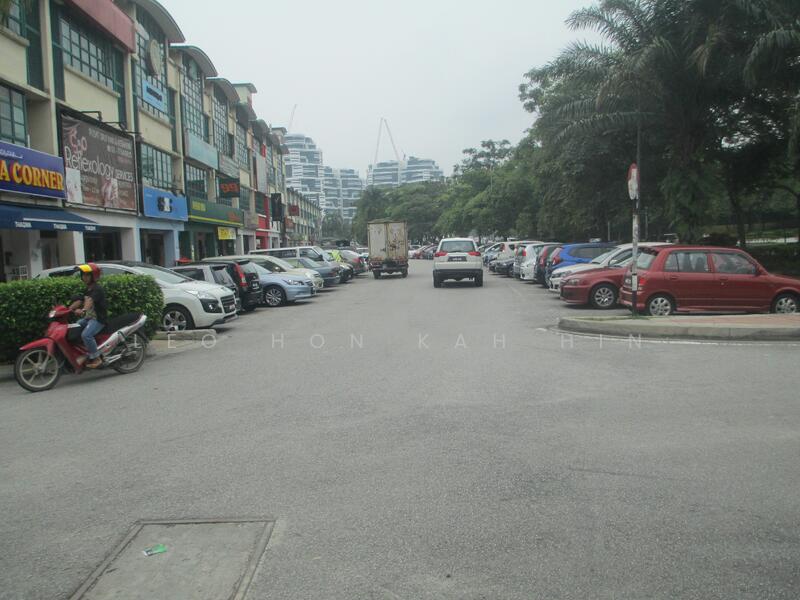 For Rent - DATARAN ARA DAMANSARA