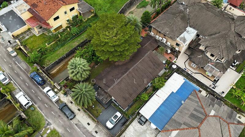 Untuk Dijual - Bungalow at Taman Kolam Air