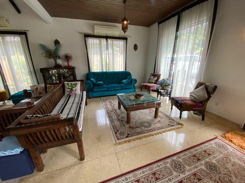 Untuk Dijual - Bungalow at Taman Kolam Air