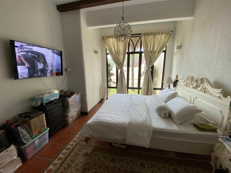 Untuk Dijual - Bungalow at Taman Kolam Air