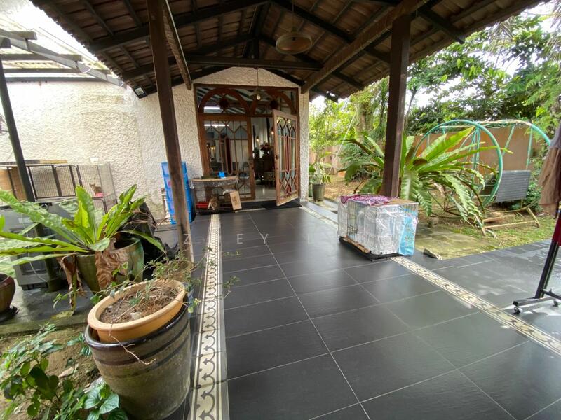 Untuk Dijual - Bungalow at Taman Kolam Air
