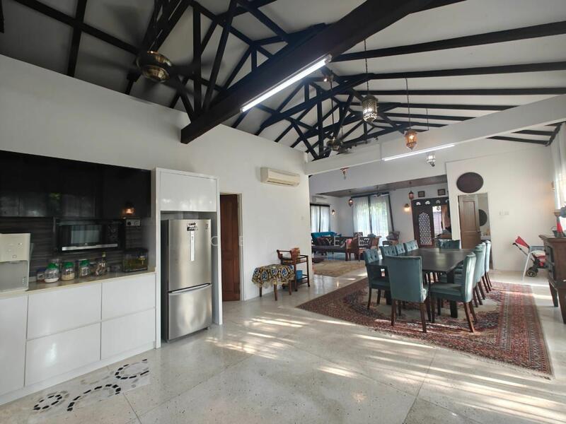 Untuk Dijual - Bungalow at Taman Kolam Air