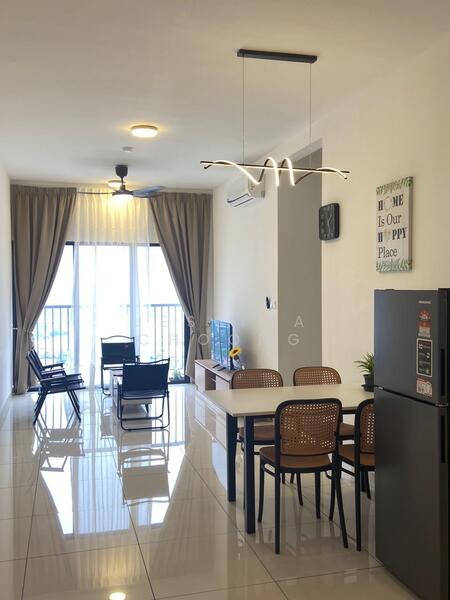 For Rent - Traders Park