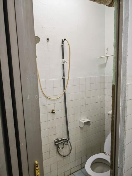 Untuk Disewa - Teratai Mewah Apartment Block 4 & 6