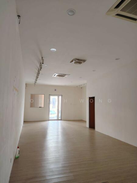 For Rent - Impian Ema Impians Emas