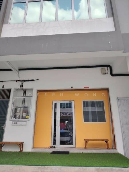 For Rent - Impian Ema Impians Emas