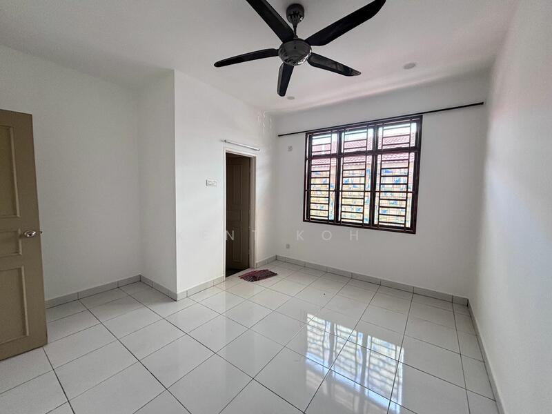 Untuk Disewa - Taman Laguna