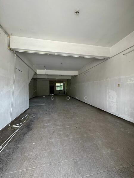 For Rent - Hot units facing Mainroad High Visibility Rare units near Clinic