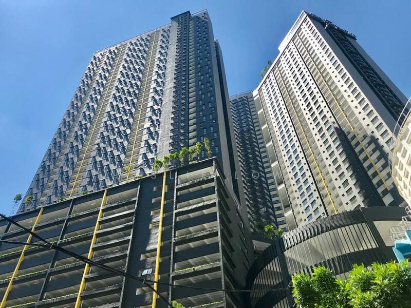 For Sale - TRI PINNACLE