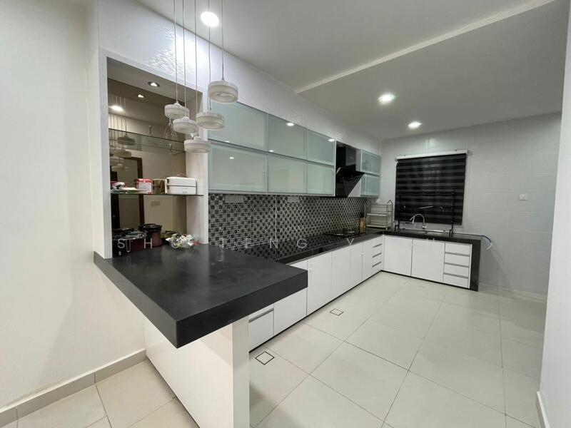 Untuk Disewa - 2-storey Terrace House at Bandar Puncak Alam