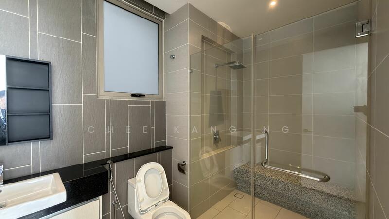 For Rent - Par 3 Condo & Condo Villa