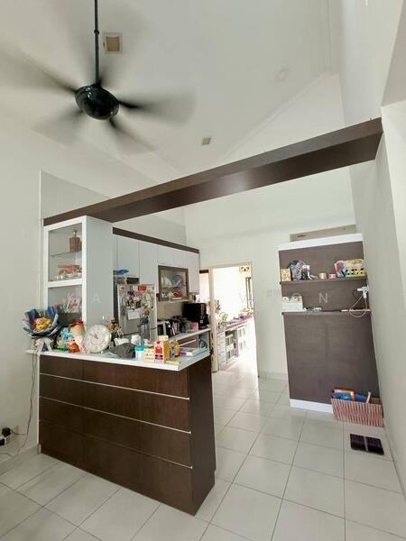 For Sale - Molek 1.5 Storey Terrace House