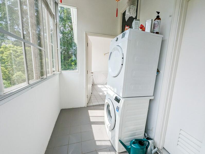 For Rent - Vila Mutiara