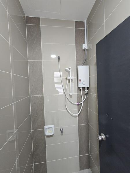 Untuk Disewa - Glenmarie @ Austin