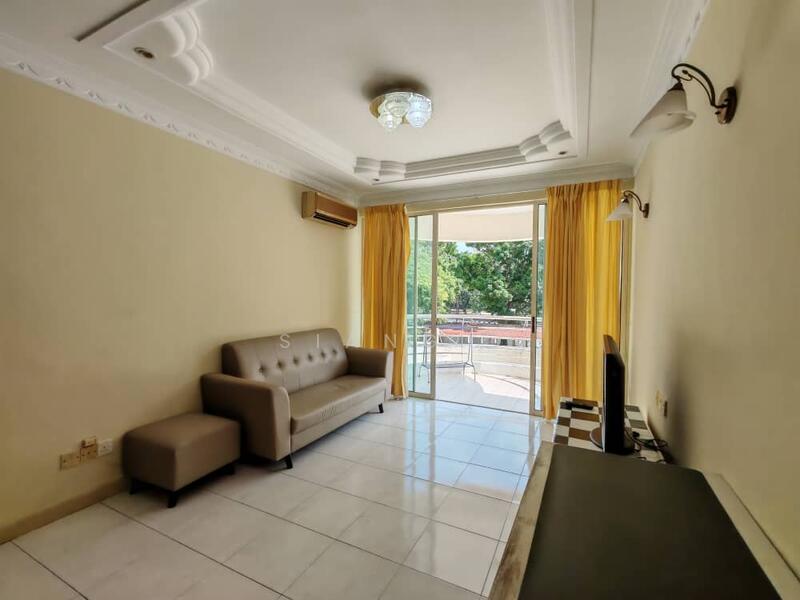 Untuk Dijual - Gold Coast Resort Condominium