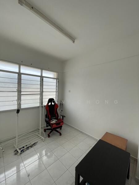 For Sale - Pesara Nipah