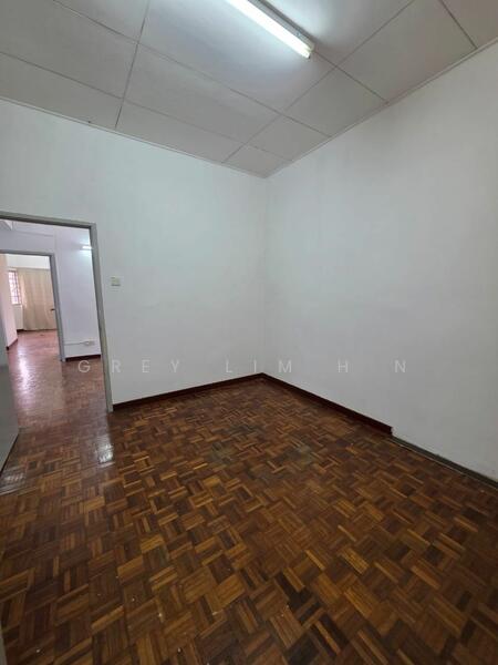 For Rent - 2-storey Terrace House at Bandar Utama 3