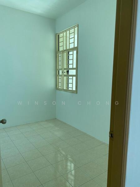 For Sale - Krystal Suria